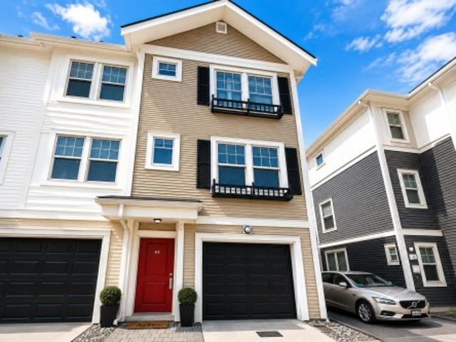 Townhouse for sale in City Centre, Abbotsford
