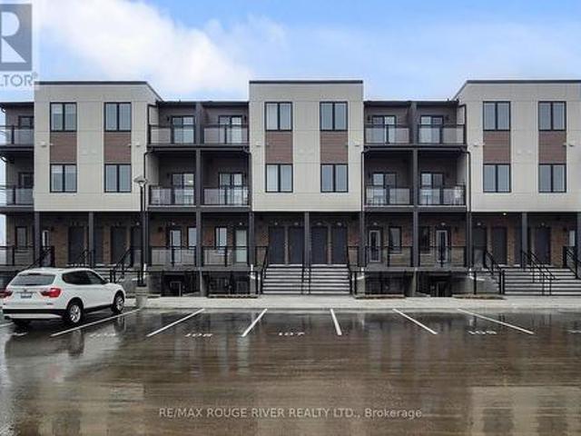 Townhouse for sale in Wellington, Ontario