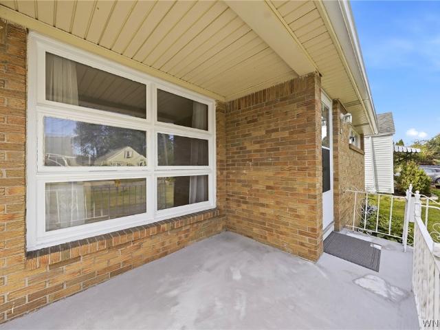 House for sale in Eggertsville, Town of Amherst