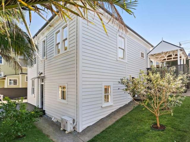House for sale in Onehunga, Oroua County