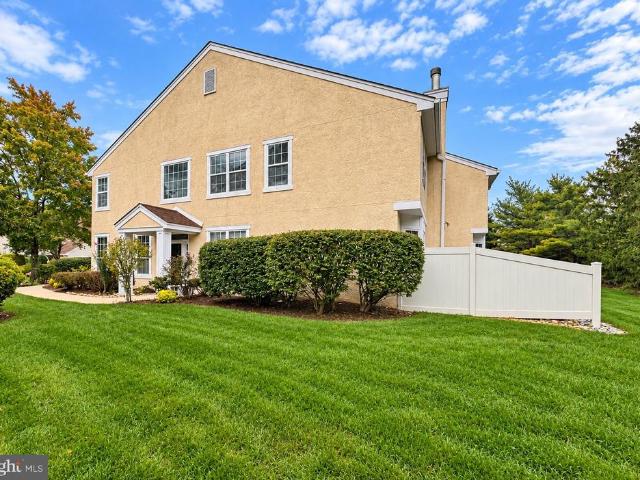 Townhouse for sale in The Grande at Ashford, Plainsboro Township