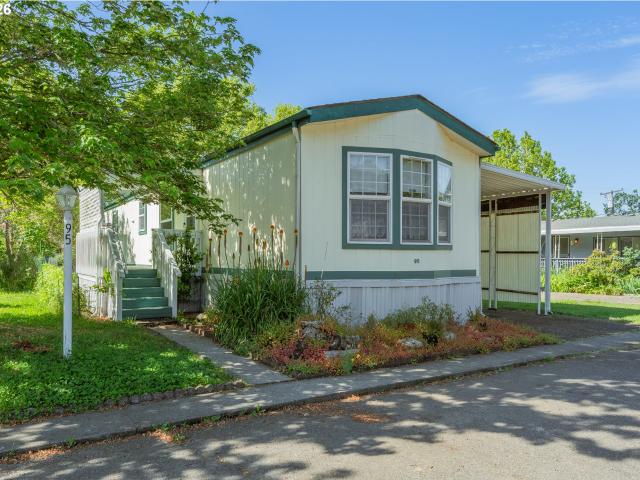 House for sale in Oregonia