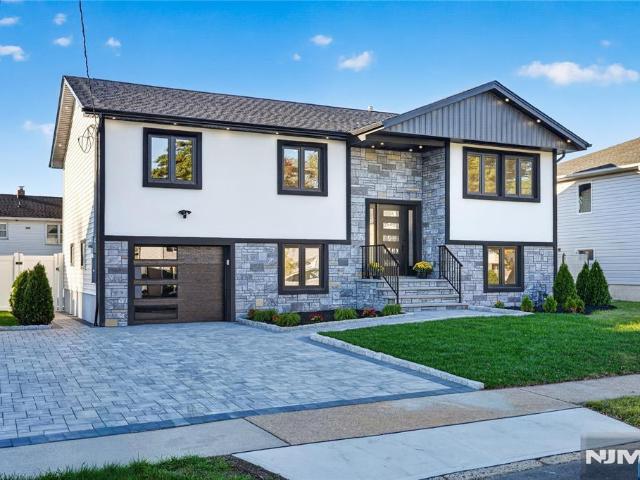 House for sale in Carlton Hill, East Rutherford