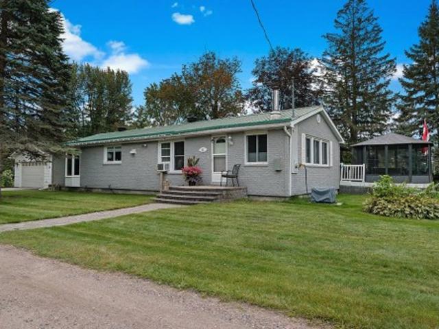 House for sale in Les Collines-de-l'outaouais, Quebec