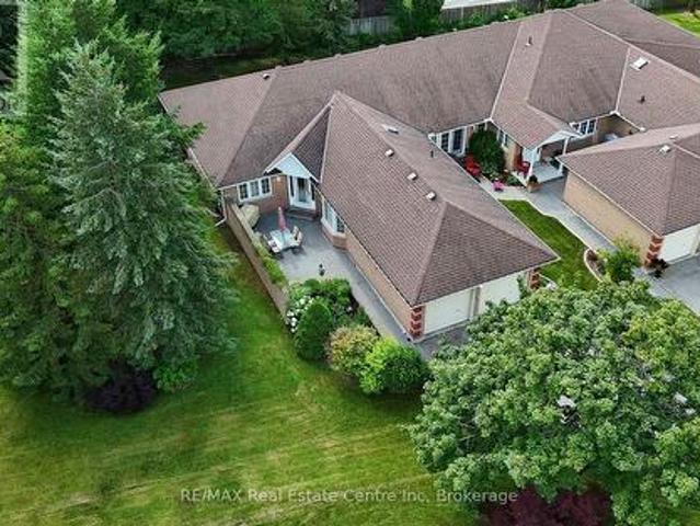 Townhouse for sale in Waterloo
