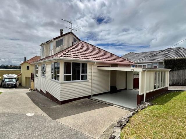 House for rent in Northcote, Kaipātiki