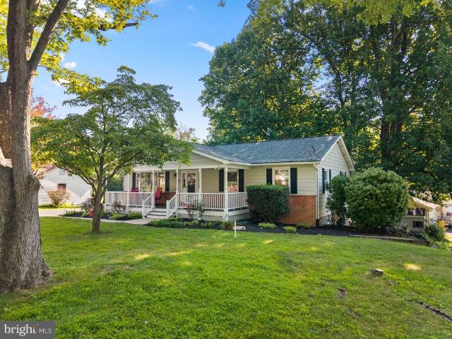 House for sale in Charles Town, West Virginia
