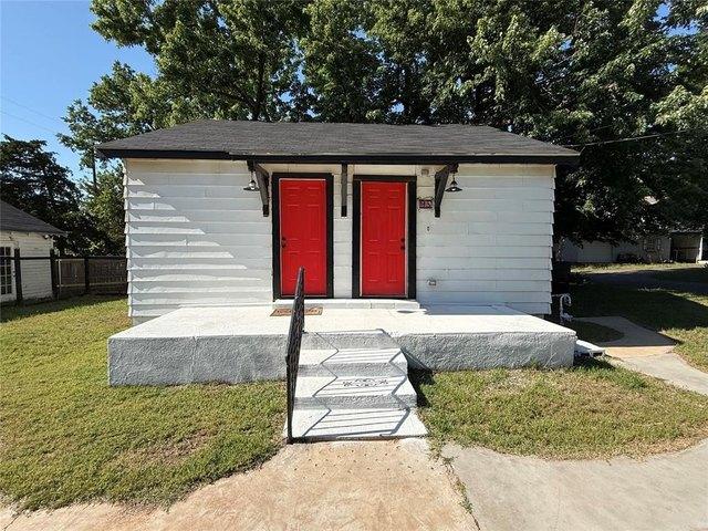 House for sale in Crescent, Oklahoma