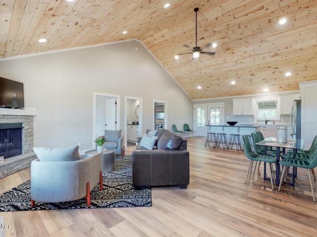 House for sale in Big Clifty, Kentucky