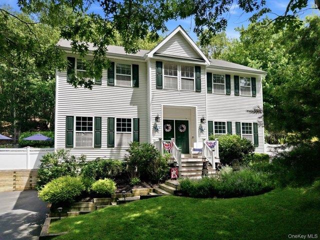 House for sale in Centereach, New York
