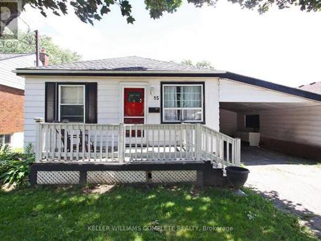 House for sale in Ancaster, Ontario
