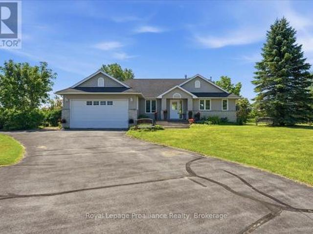 House for sale in Quinte West, Ontario