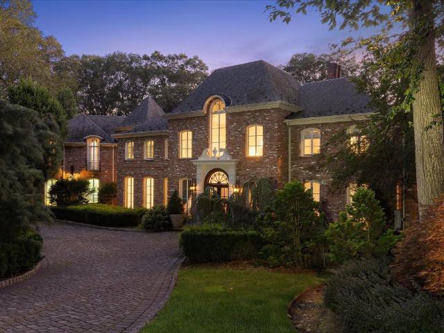 House for sale in Saddle River, New Jersey