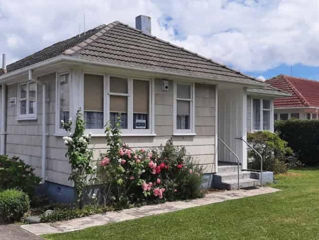 House for rent in Three Kings, Oroua County