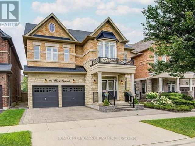 House for sale in Oakville, Ontario