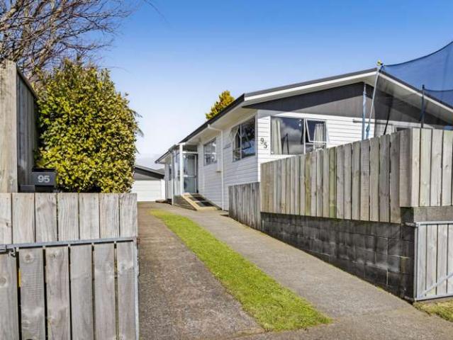 House for sale in Inglewood, Taranaki