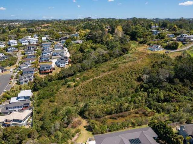 House for sale in Paremoremo