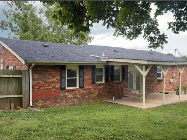 House for sale in Stanford, Kentucky