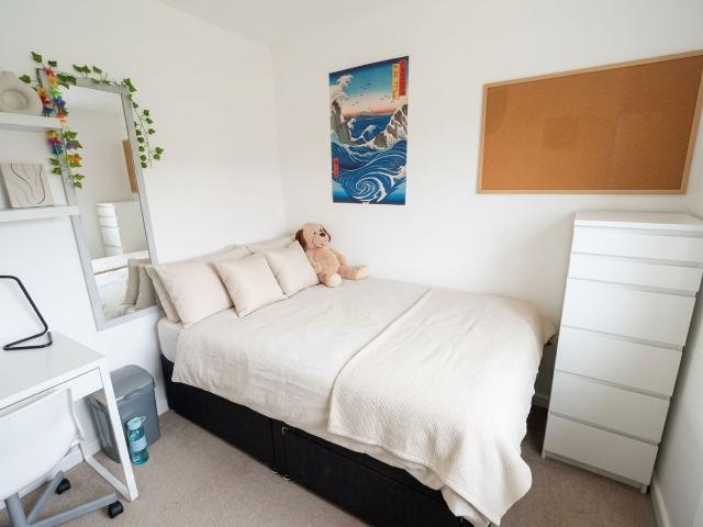 Room for rent in Earlham Rise, East Bank