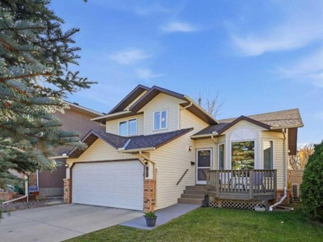 House for sale in MacEwan Glen, Calgary