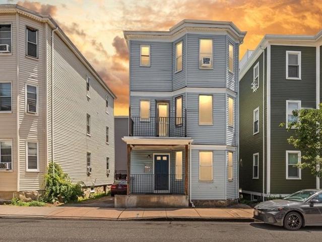 House for sale in Everett, Massachusetts