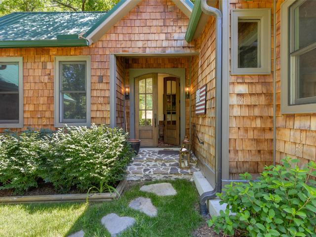 House for sale in Highlands, Macon County