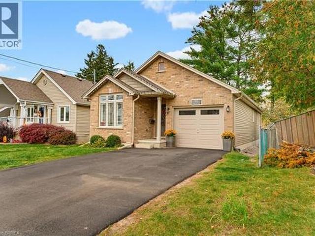 House for sale in Brantford, Southwestern Ontario