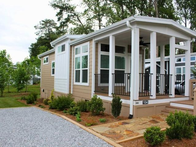 House for sale in East Flat Rock, North Carolina