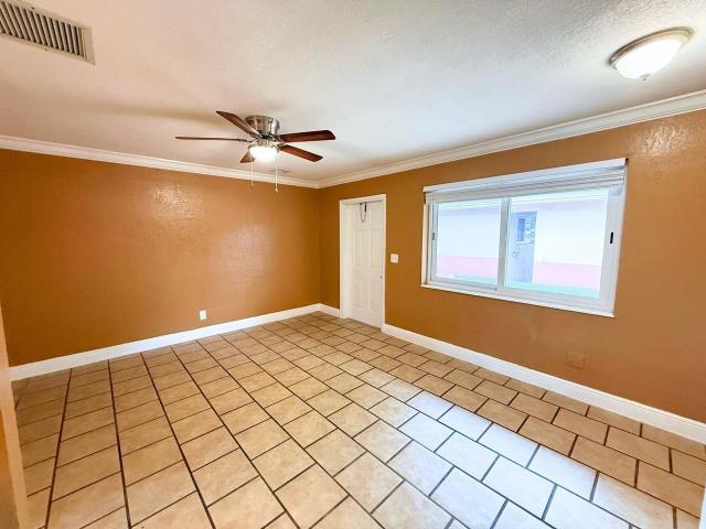 Apartment for rent in Oakland Park, Florida