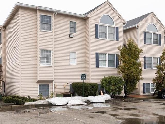 Condo for sale in Pawtucket, Rhode Island