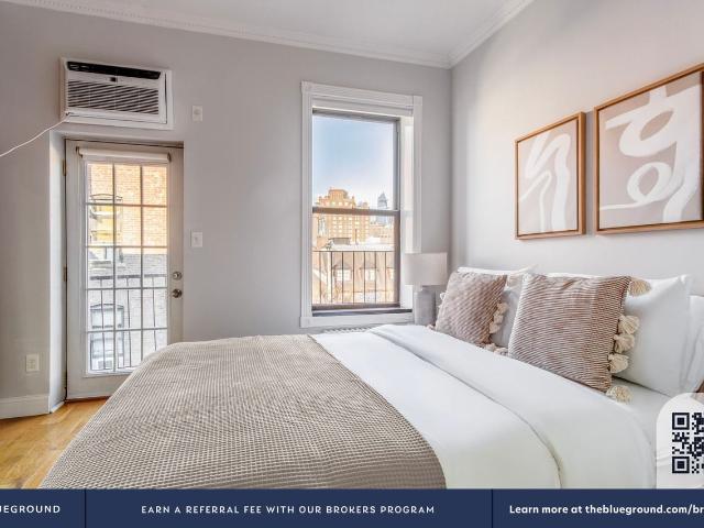 Apartment for rent in Arverne, New York