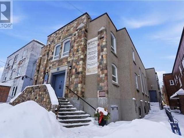 Commercial for rent in Wanup, Ontario