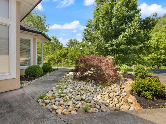 House for sale in Jeremiah