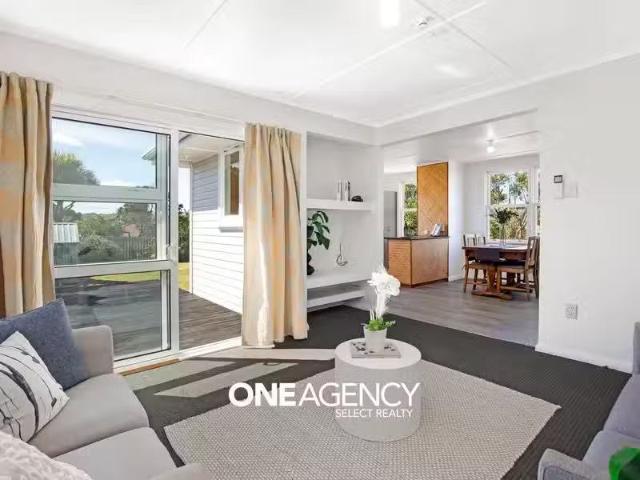 House for sale in Papakaio, Wellington