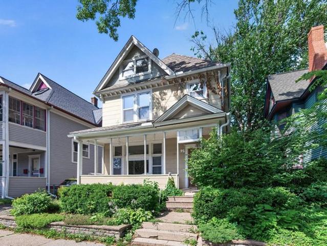 House for sale in Summit Hill, Ramsey