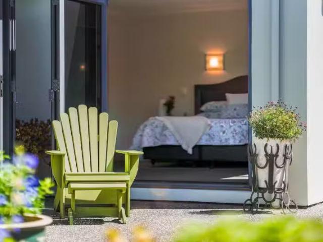 House for sale in Waikanae Beach, Wellington