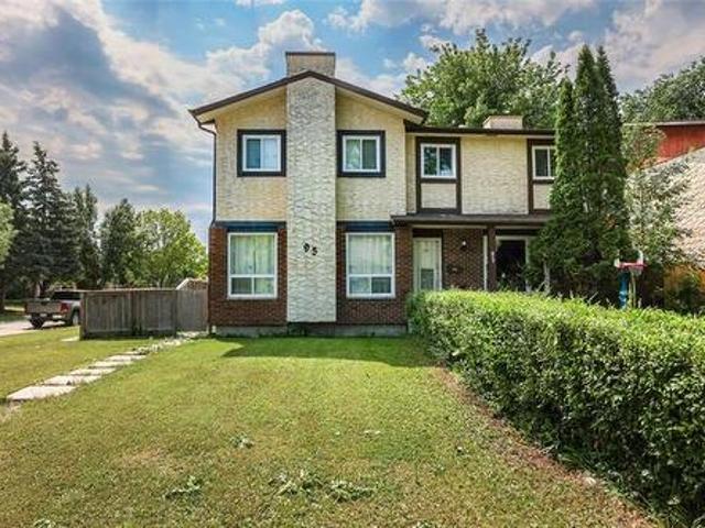 House for sale in Waverley Heights, Winnipeg