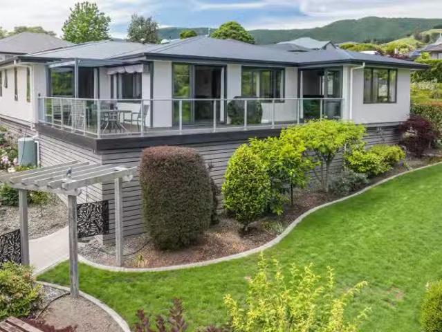 House for sale in Tasman