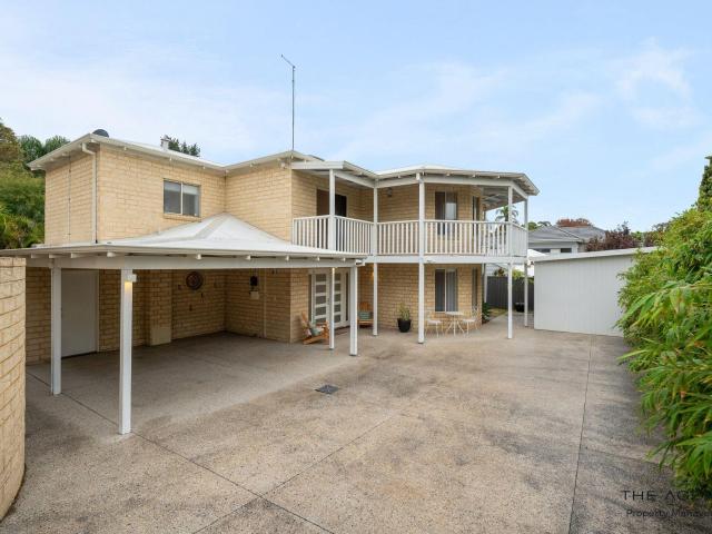 House for rent in Bicton, Western Australia