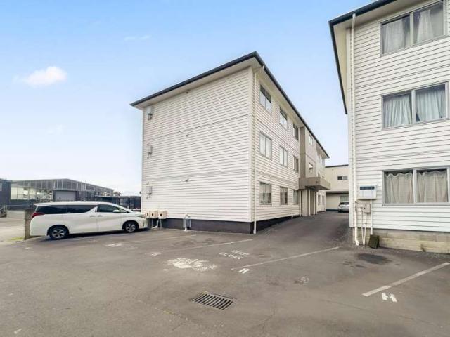 Apartment for sale in Hillersden