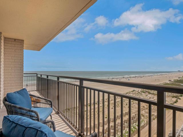 Condo for sale in Margate