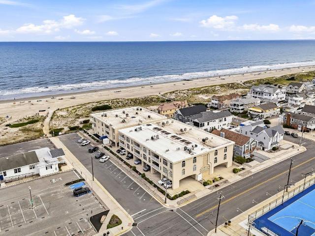 Condo for sale in Stone Harbor, New Jersey