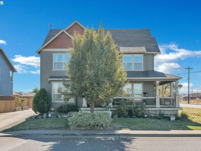 House for sale in Aumsville, Marion County