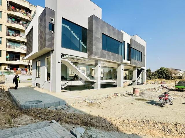 Building for rent in Islamabad