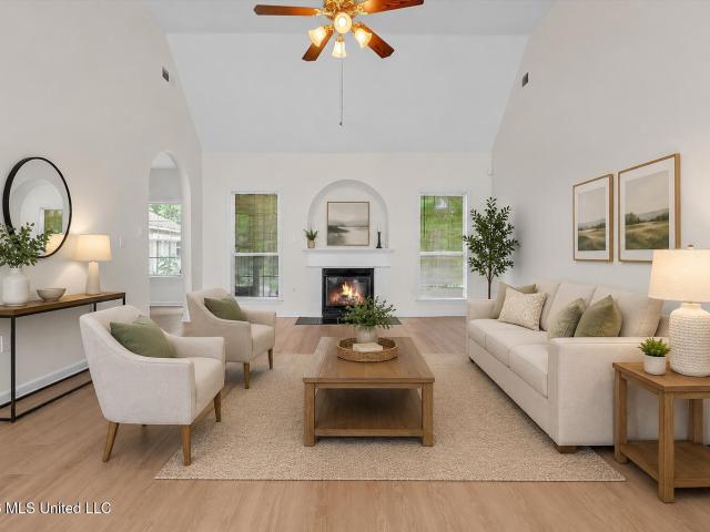 House for sale in Nesbit, Mississippi