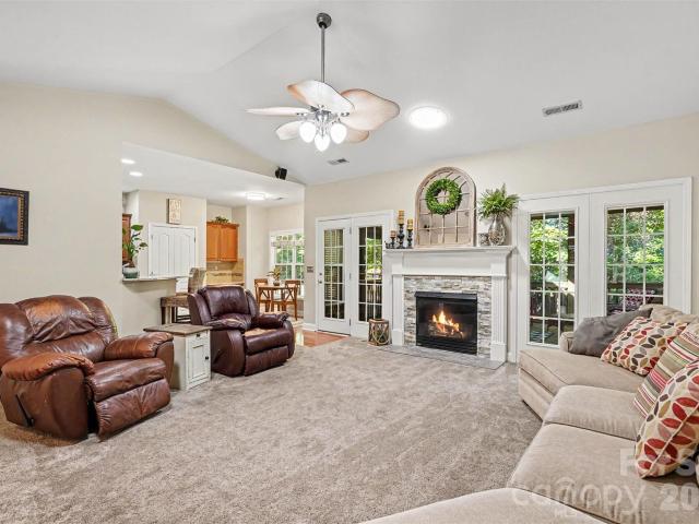 House for sale in Mecklenburg, North Carolina