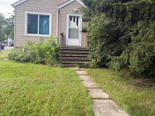 House for sale in Wedgewood, Alberta
