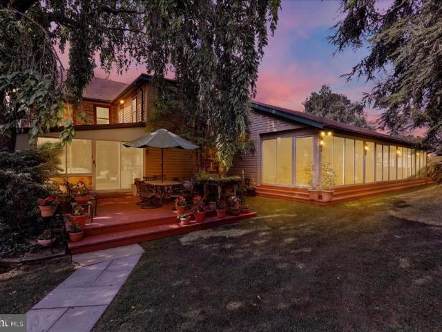 House for sale in Stony Run, Albany Township
