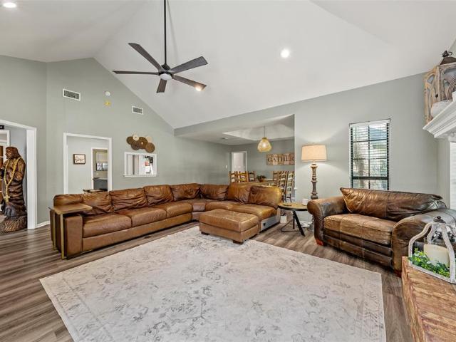House for sale in Woodway, Texas