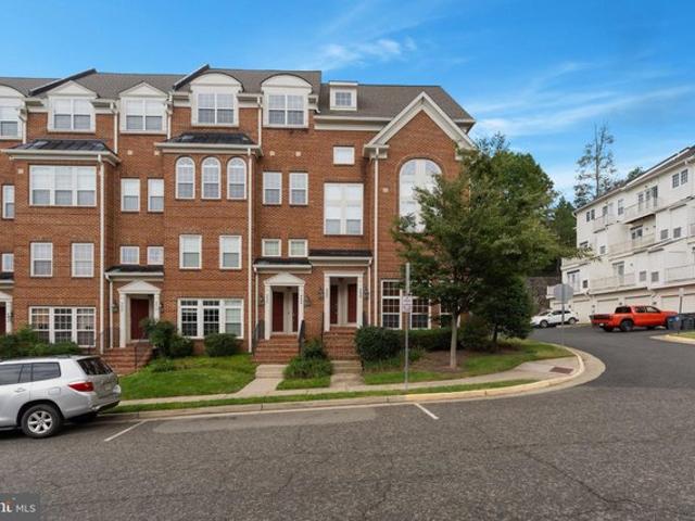 Condo for sale in Manassas Park, Virginia